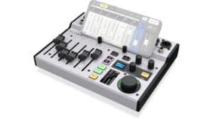 behringer flow 8 mixer