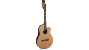 built in electro acoustic pickup