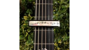 premium guitar capo review